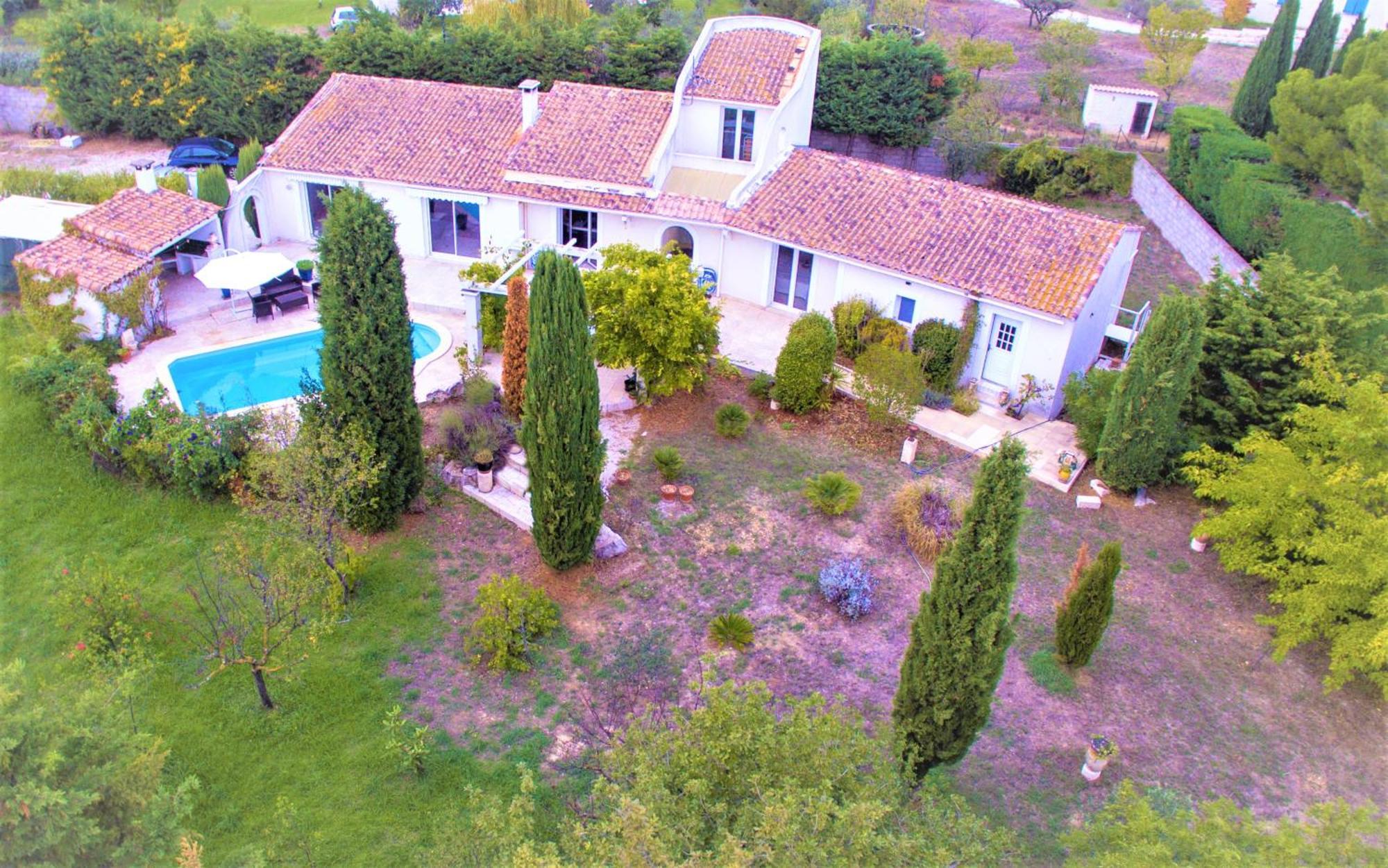 Ibis - Villa Avec Piscine, Jardin Et Parking Arles Dış mekan fotoğraf