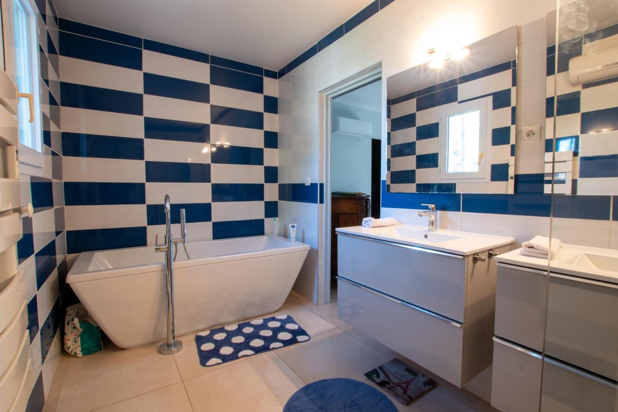 Ibis - Villa Avec Piscine, Jardin Et Parking Arles Dış mekan fotoğraf